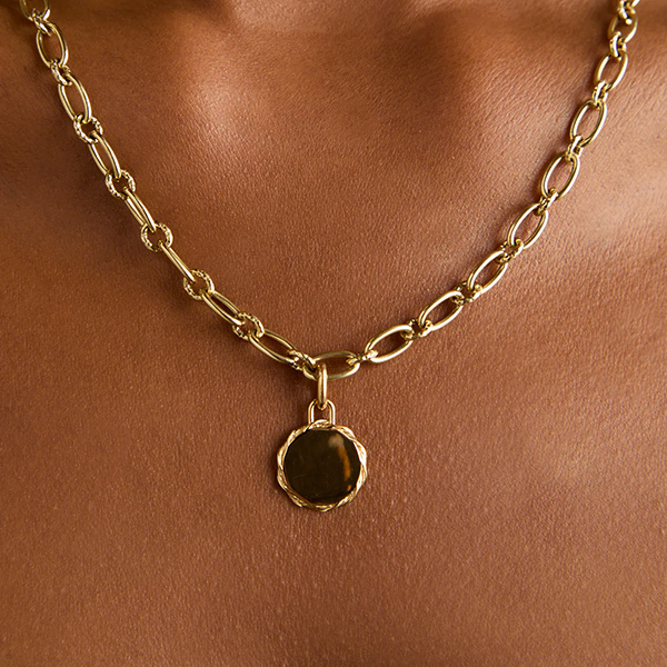 Astrid & Miyu pendant, Mother's Day Gift
